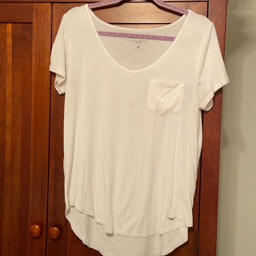 Hollister tee